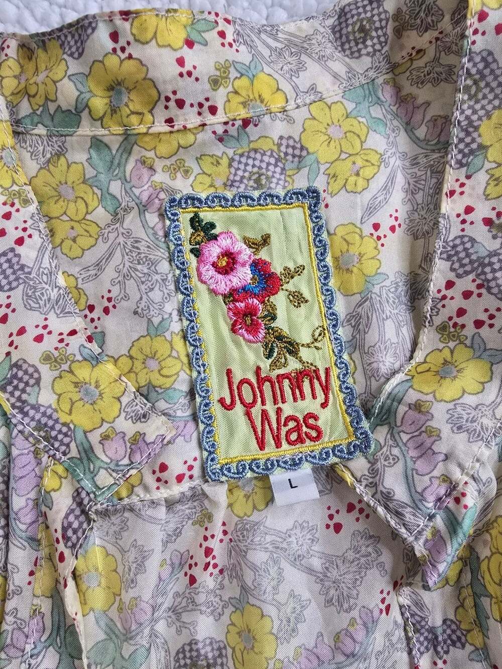 Johnny Was Silk Tiered Floral Button-Down Blouse Top Yellow Size L - Picture 2 of 8